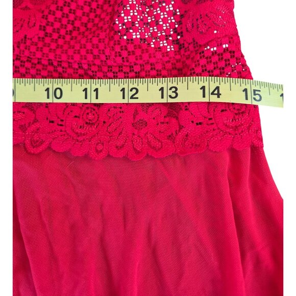Escanté Red Lace Babydoll Nightgown Size 1X Handkerchief Hem Racerback - Picture 10 of 11